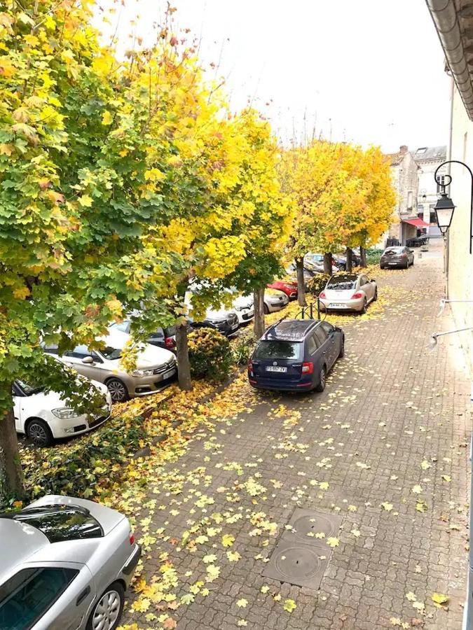 Apt 67M2 Hyper Centre: 2 Chambres, Cuisine Tv Wifi Фонтене-ле-Комт Экстерьер фото